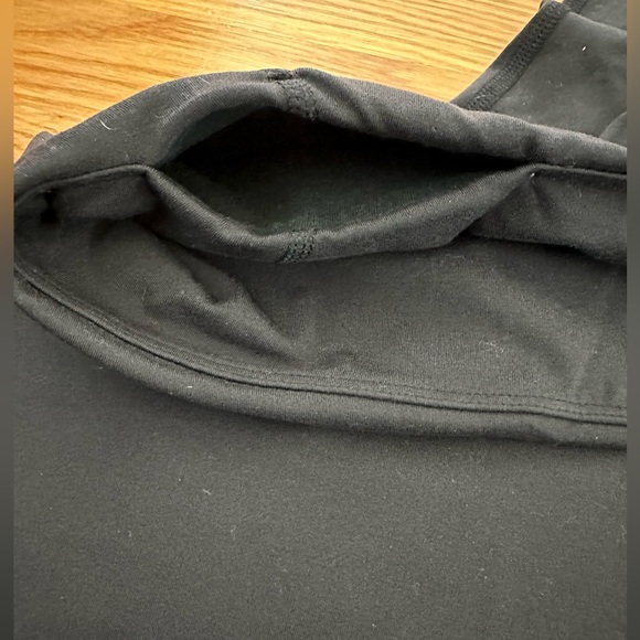 Victoria’s Secret Women’s Medium Leggings - Picture 9 of 9